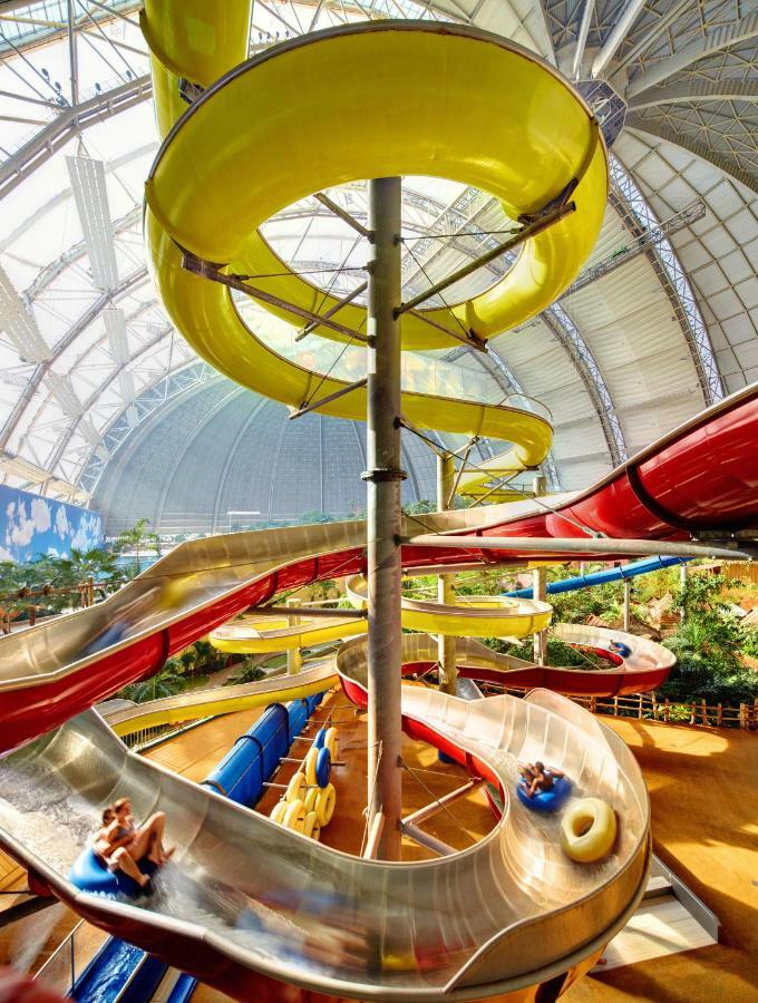 Tropical Islands Campingplatz Krausnick Bagian luar foto